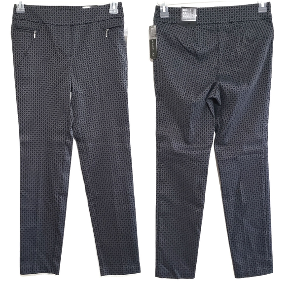 Soho Apparel Pants - SOHO NWT Skinny Ankle  Pants Size Small